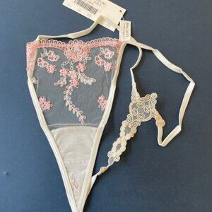 VINTAGE NINA RICCI PARIS LINGERIE - NATURAL ROSE/WHITE THONG - NEW IN PACKAGE